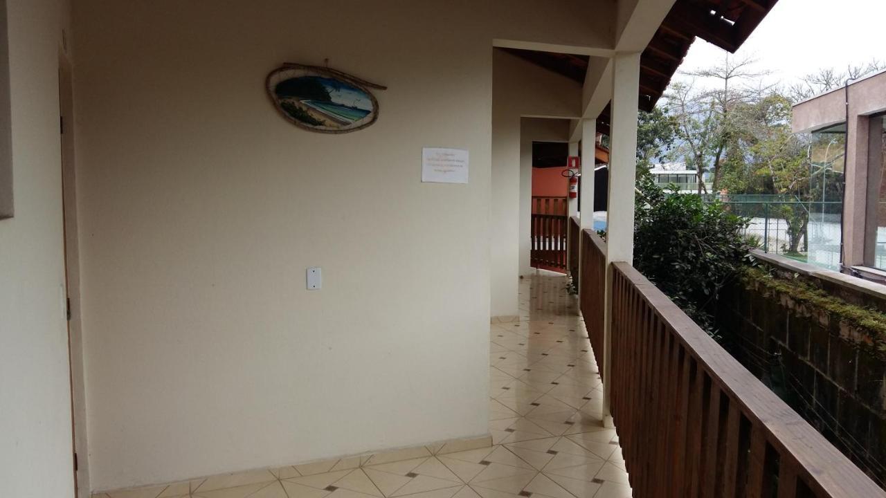 Pousada Camping Camburi Hotel Boicucanga Exterior photo